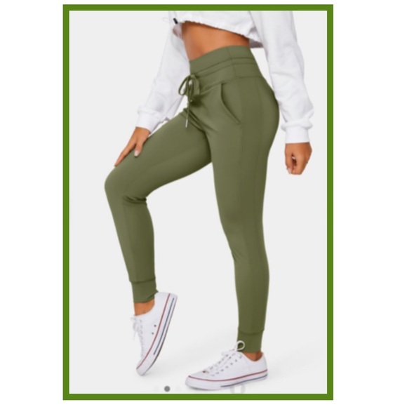 Halara Green Joggers -Like New! - Picture 11 of 11